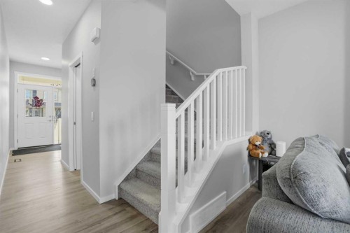 123 Cityside Crescent Ne, Calgary, AB - Indoor Photo Showing Other Room