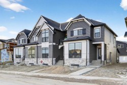 1055 Bayview Crescent SW Airdrie, AB T4B 5N8