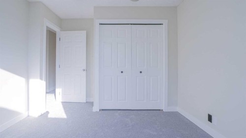 28 Castleridge Crescent Ne, Calgary, AB 