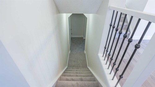 28 Castleridge Crescent Ne, Calgary, AB 