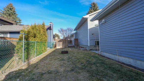 28 Castleridge Crescent Ne, Calgary, AB 