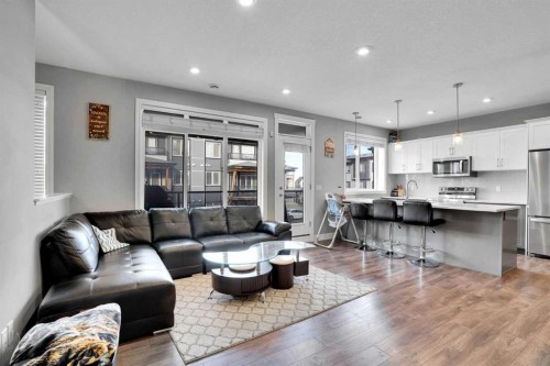 231 Savanna Walk Ne, Calgary, AB - Indoor