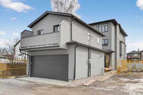 720 52 Avenue Sw, Calgary, AB - Outdoor With Exterior