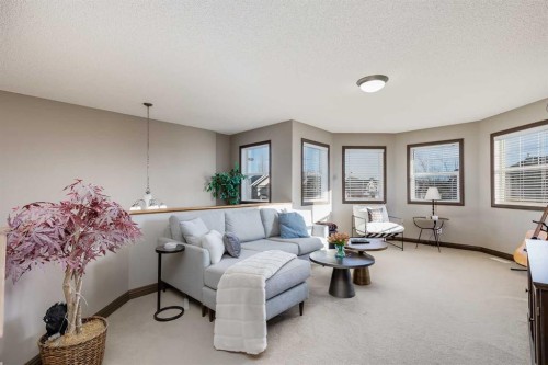 29 Cranleigh Way Se, Calgary, AB - Indoor Photo Showing Living Room