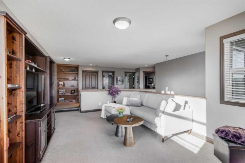 29 Cranleigh Way Se, Calgary, AB - Indoor Photo Showing Other Room