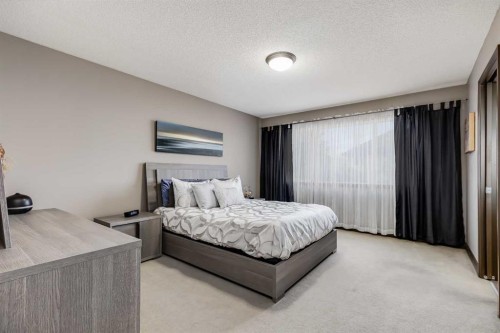 29 Cranleigh Way Se, Calgary, AB - Indoor Photo Showing Bedroom