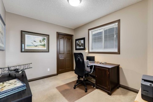 29 Cranleigh Way Se, Calgary, AB - Indoor Photo Showing Other Room