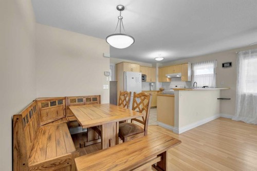730 69 Avenue Sw, Calgary, AB - Indoor Photo Showing Dining Room