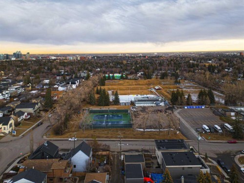 1721 30 Avenue Sw, Calgary, AB - Outdoor With View