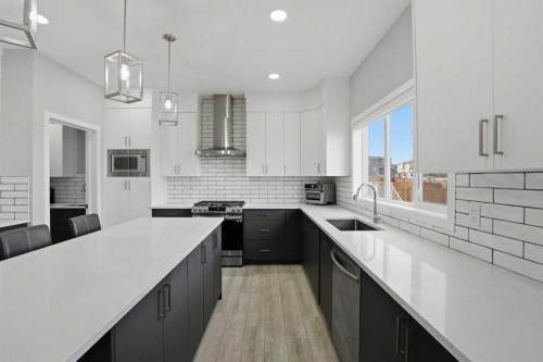276 Calhoun Crescent Ne, Calgary, AB - Indoor Photo Showing Kitchen With Upgraded Kitchen