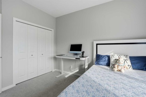 276 Calhoun Crescent Ne, Calgary, AB - Indoor Photo Showing Bedroom