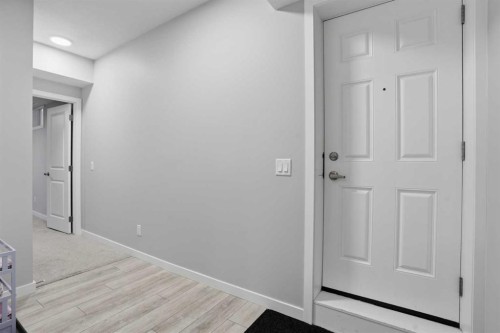 276 Calhoun Crescent Ne, Calgary, AB - Indoor Photo Showing Other Room