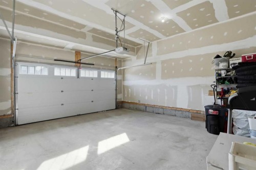 276 Calhoun Crescent Ne, Calgary, AB - Indoor Photo Showing Garage