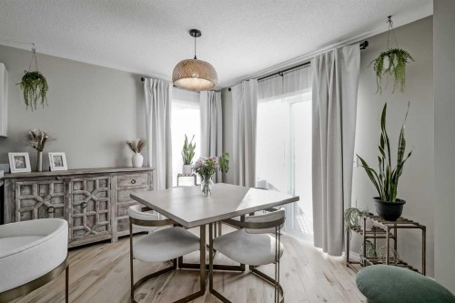 67 Silver Springs Way Nw, Airdrie, AB - Indoor Photo Showing Dining Room