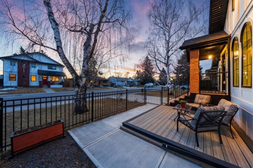 4008 5 Avenue Sw, Calgary, AB - Outdoor With Deck Patio Veranda