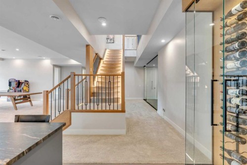 100 Elkton Close Sw, Calgary, AB - Indoor Photo Showing Other Room