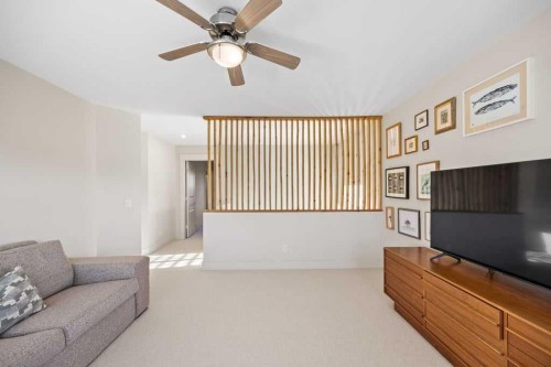 59 Cortina Way Sw, Calgary, AB - Indoor