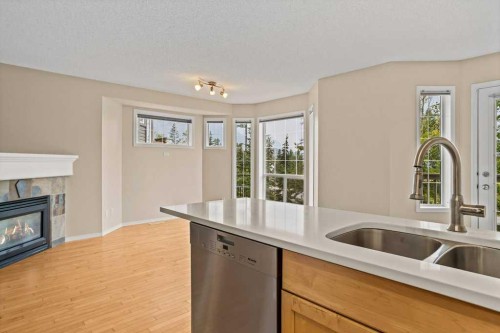 3-819 Wilson Way, Canmore, AB 