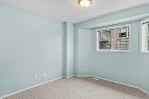 3-819 Wilson Way, Canmore, AB 