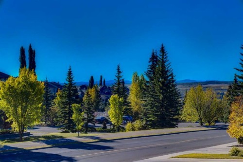 3223 Signal Hill Drive Sw, Calgary, AB - Outdoor With View