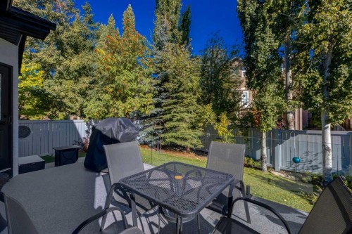 3223 Signal Hill Drive Sw, Calgary, AB - Outdoor With Deck Patio Veranda