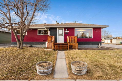 9136 Allison Drive Se, Calgary, AB - Outdoor