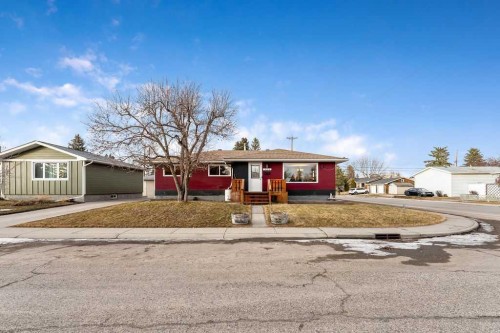 9136 Allison Drive Se, Calgary, AB - Outdoor