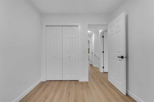 63 Penworth Close Se, Calgary, AB - Indoor
