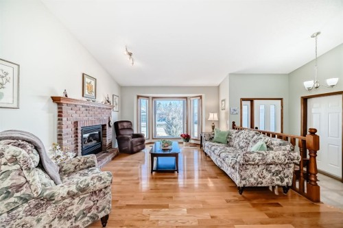 32 West Mackay Crescent, Cochrane, AB - Outdoor With View