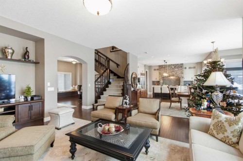 41 Evergreen Mount Sw, Calgary, AB - Indoor Photo Showing Living Room