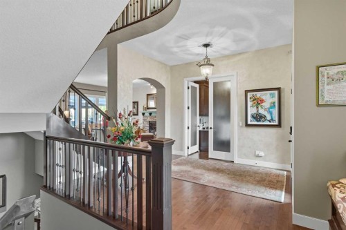 41 Evergreen Mount Sw, Calgary, AB - Indoor Photo Showing Other Room