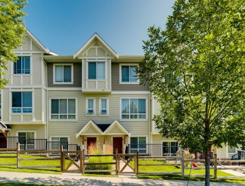 958 Sherwood Boulevard Nw, Calgary, AB - Outdoor With Facade