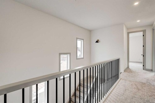 4615 82 Street Nw, Calgary, AB - Indoor Photo Showing Other Room