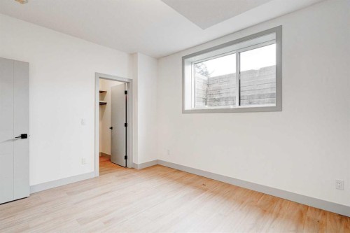 4615 82 Street Nw, Calgary, AB - Indoor Photo Showing Other Room