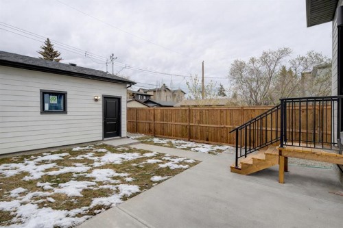 4615 82 Street Nw, Calgary, AB - Outdoor