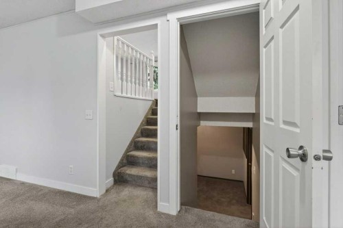 4 Abergale Way Ne, Calgary, AB 