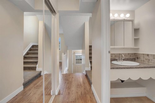 23-73 Glenbrook Crescent, Cochrane, AB - Indoor Photo Showing Other Room