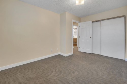 23-73 Glenbrook Crescent, Cochrane, AB - Indoor Photo Showing Other Room