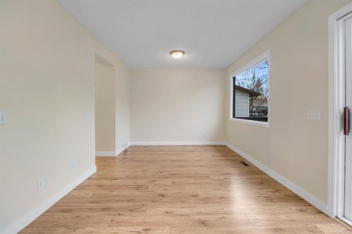 23-73 Glenbrook Crescent, Cochrane, AB - Indoor Photo Showing Other Room