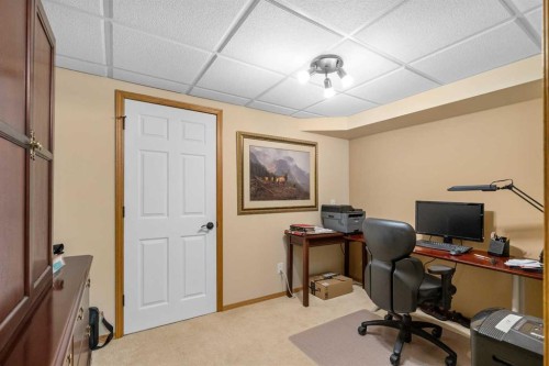 310 Riverside Garden Nw, High River, AB - Indoor Photo Showing Office