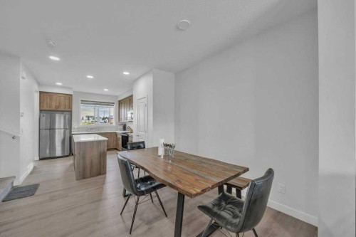 1612 Rangeview Drive Se, Calgary, AB - Indoor Photo Showing Dining Room