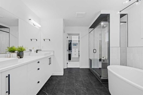447 Dawson Terrace, Chestermere, AB - Indoor Photo Showing Bathroom