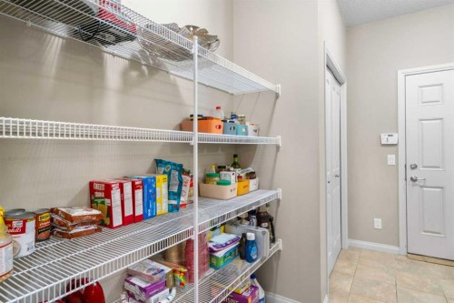 223 Sunset Square, Cochrane, AB - Indoor Photo Showing Bathroom
