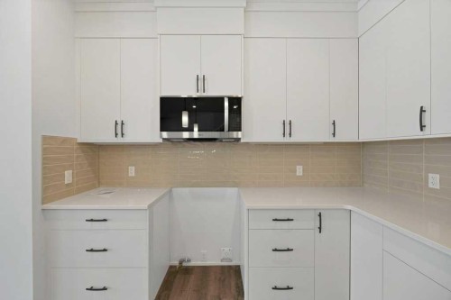 569 Chelsea Gardens, Chestermere, AB - Indoor Photo Showing Kitchen