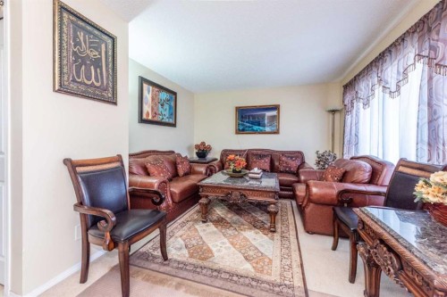 84 Tarington Way Ne, Calgary, AB - Indoor Photo Showing Living Room