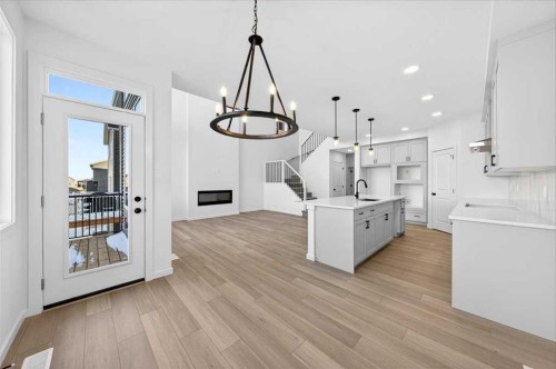 82 Versant Rise Sw, Calgary, AB - Indoor