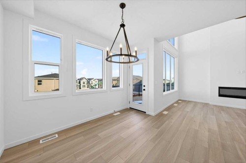 82 Versant Rise Sw, Calgary, AB - Indoor Photo Showing Other Room