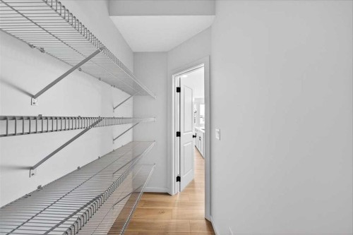 82 Versant Rise Sw, Calgary, AB - Indoor
