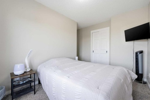 67 Cityscape Gate Ne, Calgary, AB - Indoor Photo Showing Bedroom