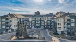 315-3111 34 Avenue NW Calgary, AB T2L 0Y2